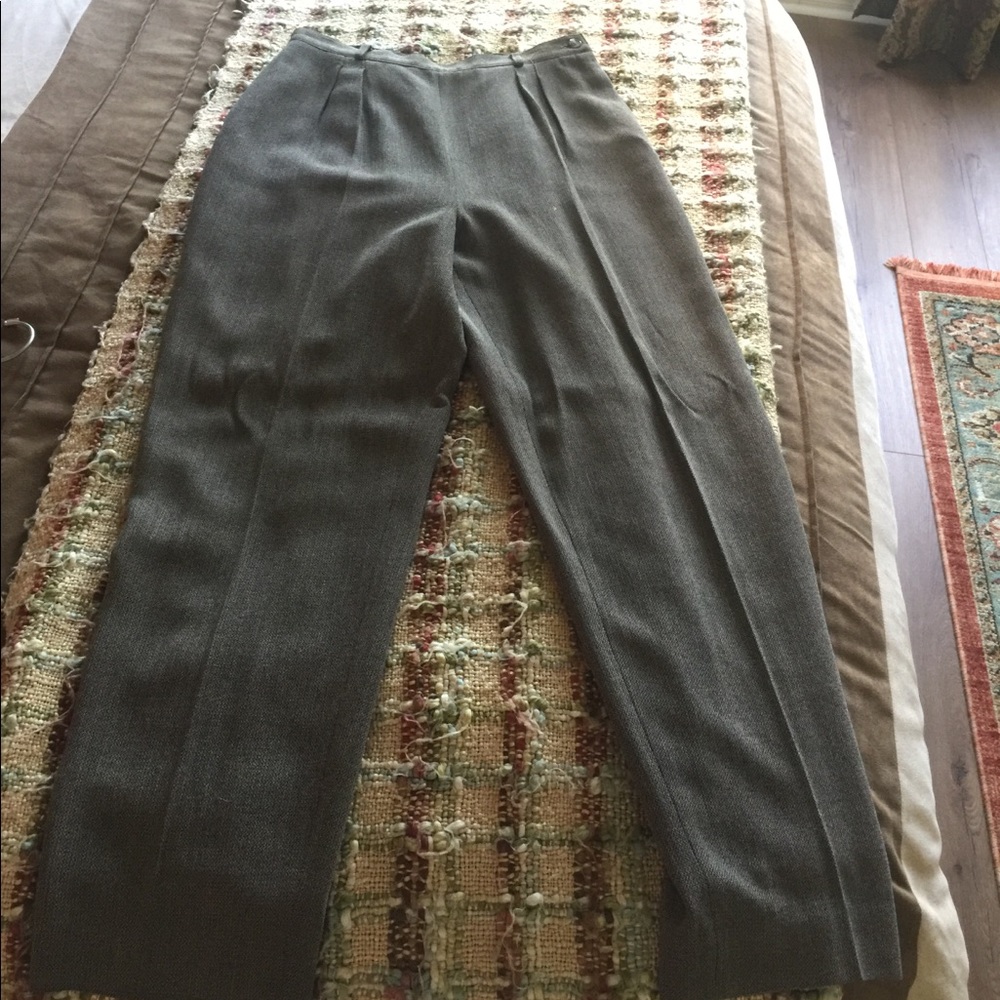 Suit - Picture 2 of 3